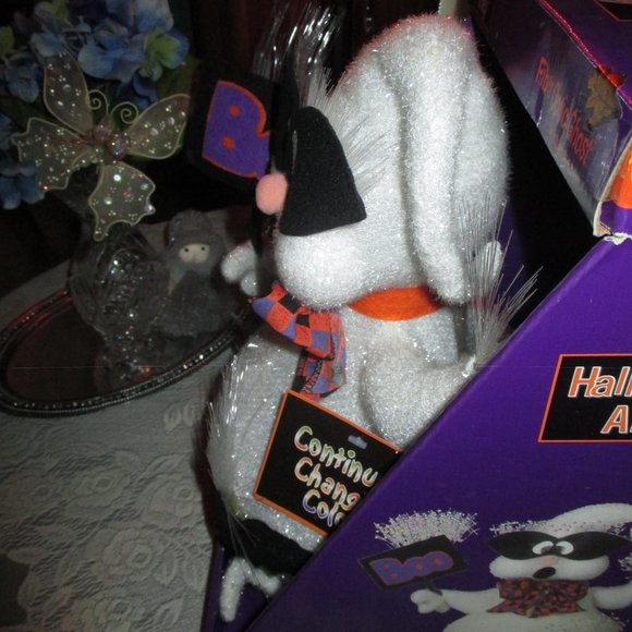 Sparkly Fiber Optic Ghost - Picture 7 of 8